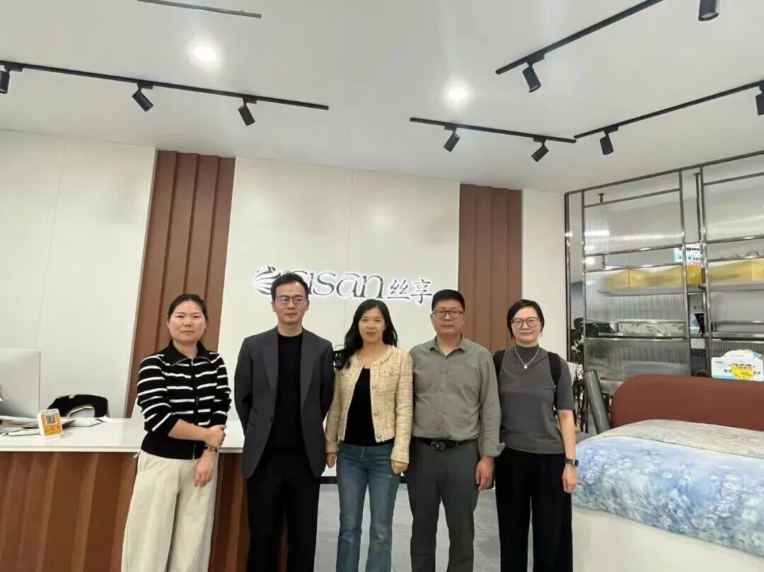 1764482731192039.jpg 3.jpg